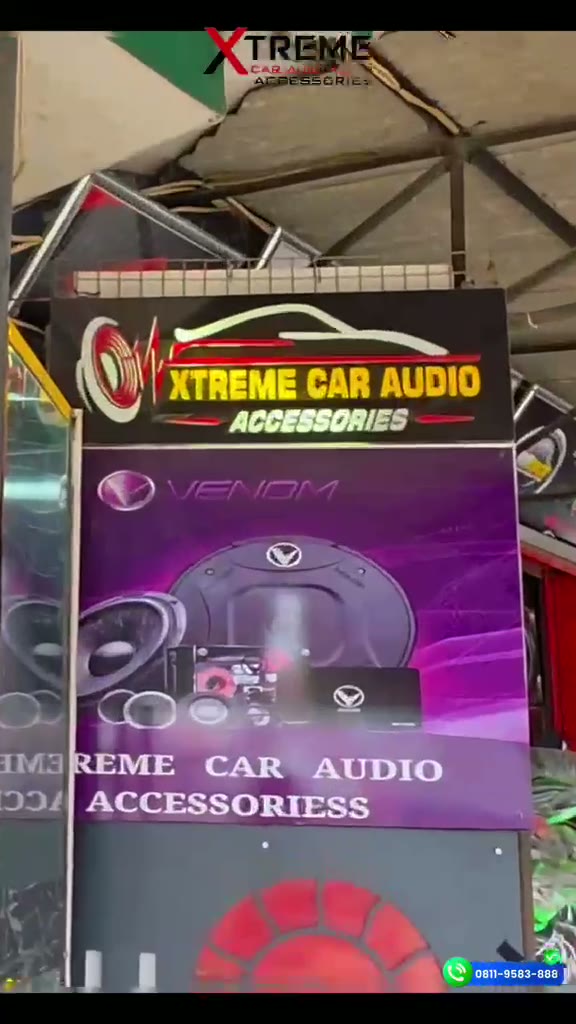 Pemasangan Audio Plug & Play — Toyota Land Cruiser